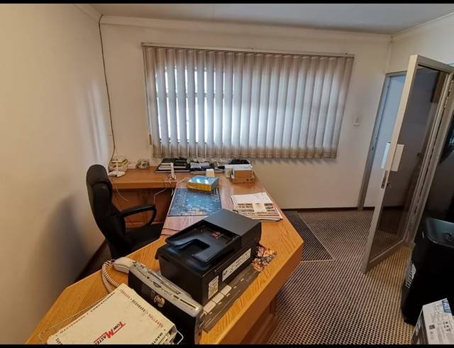 4 BEDROOM HOUSE FOR SALE IN VANDERBIJLPARK SE 3